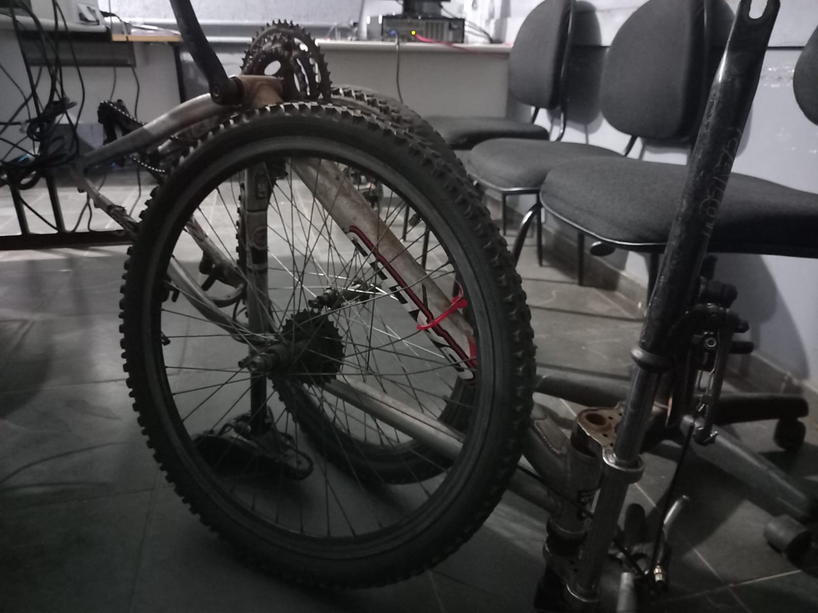 Bicicleta utilizada pelo criminoso